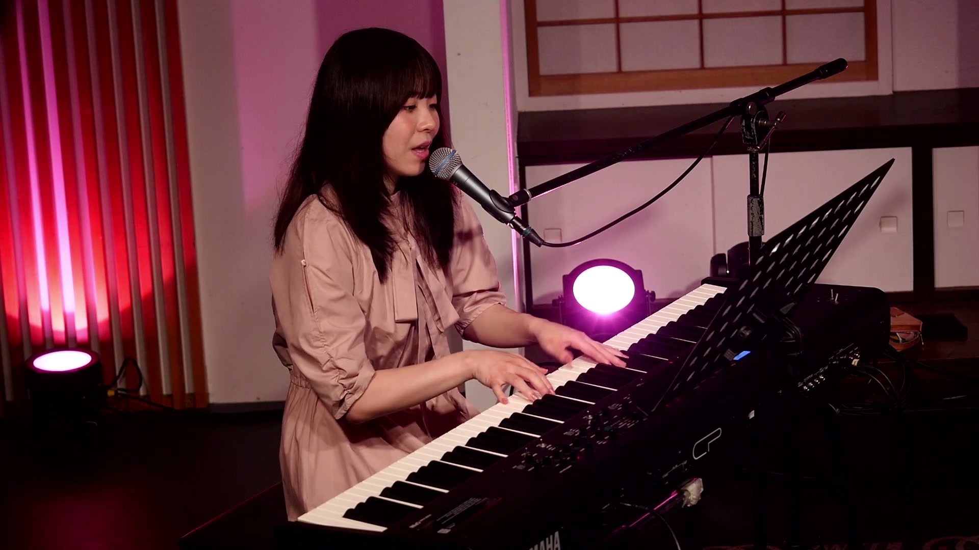 一原ちひろ(キーボード演奏)