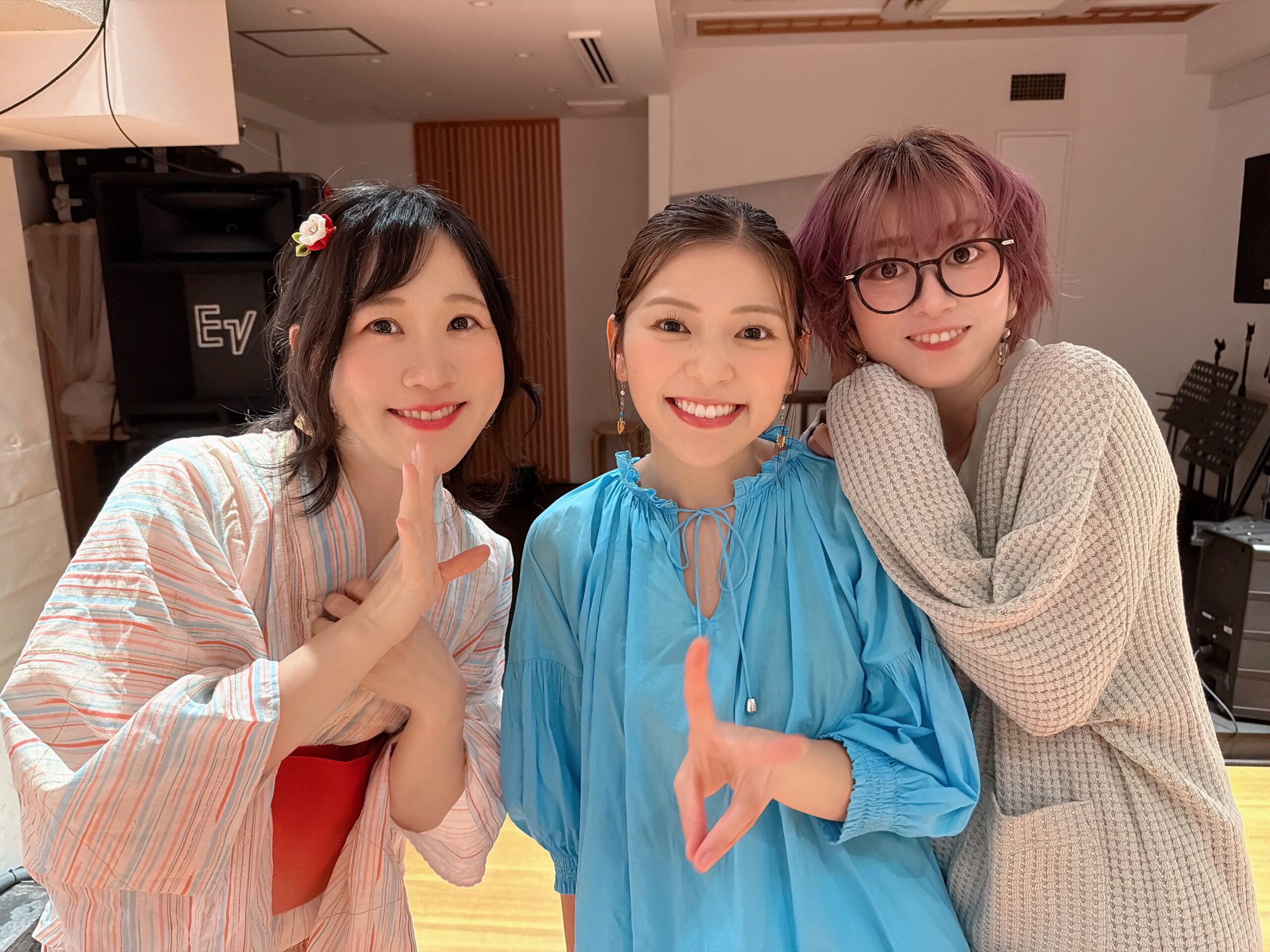 Ohana vol.11 出演者集合写真(純美音・SUZUNE・Moelys)