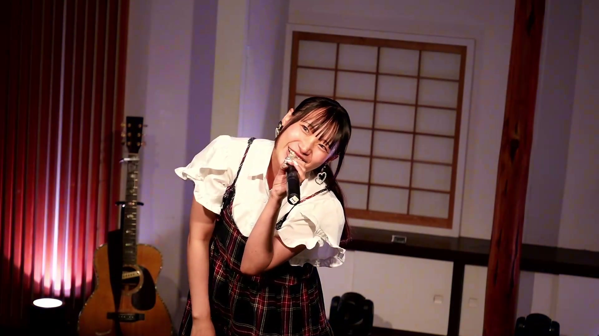 山岡亜珠紗