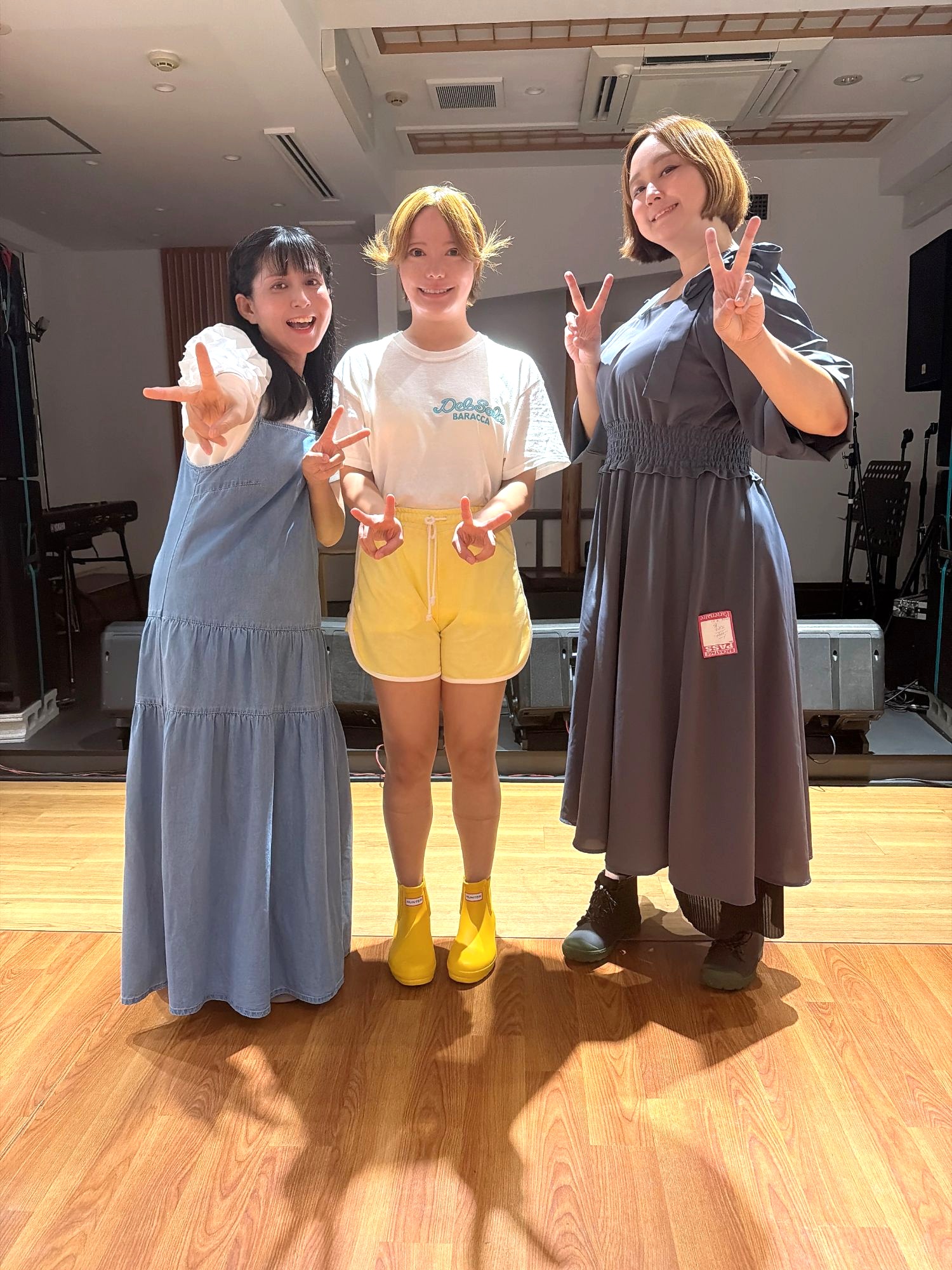 終演後の3人(左から 佐京こはな・鈴木さくら・すずきまい)